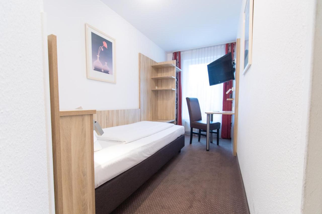 Taste Smart Hotel Backnang Kültér fotó